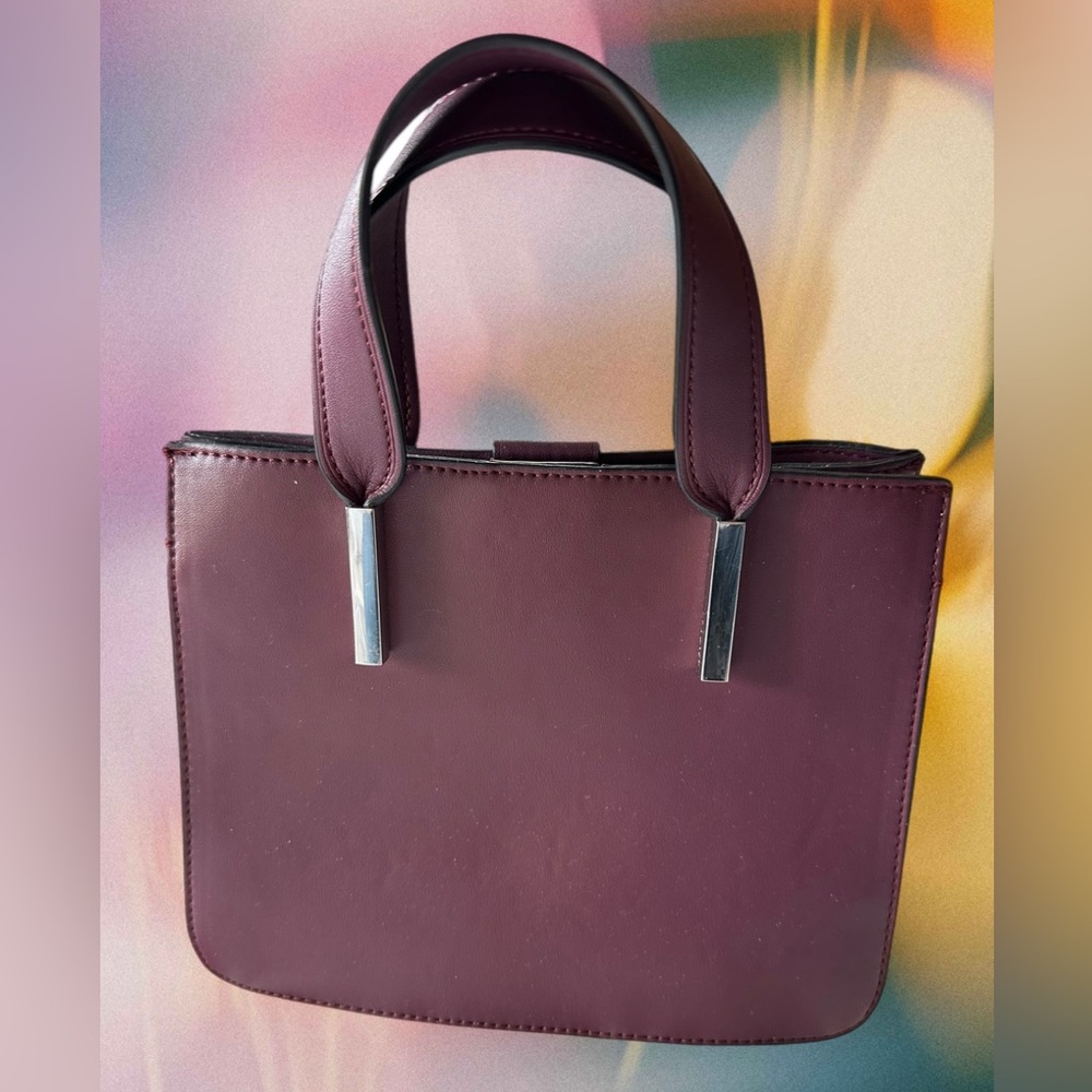 Calvin Klein Audrey Mini Bag Crossbody in Eggplant (Missing Strap) NWOT - Picture 12 of 12